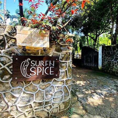 Surf N Spice - Hiriketiya Hotell Dikwella Eksteriør bilde